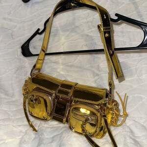Gold Purse unbranded